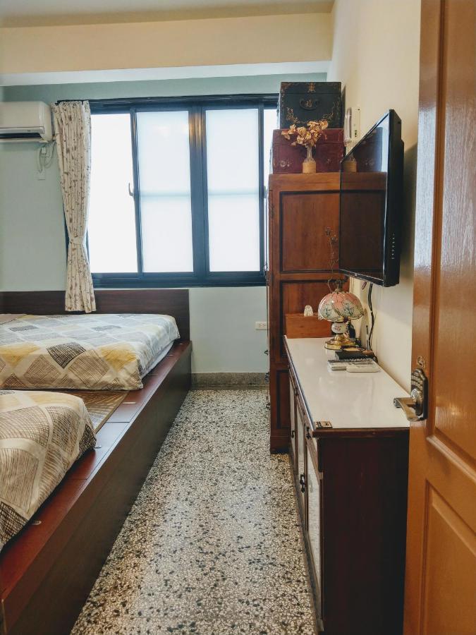 赤嵌厝child Come Home-依人數床位數計價開放房型 Tainan Luaran gambar